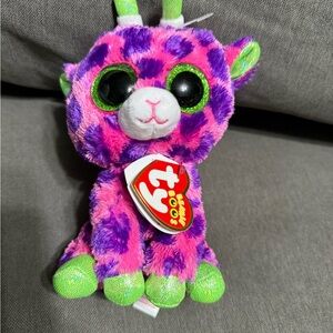 Ty Beanie Boos gilbert the giraffe  Plush – Bright Pink & Purple with Green Eyes